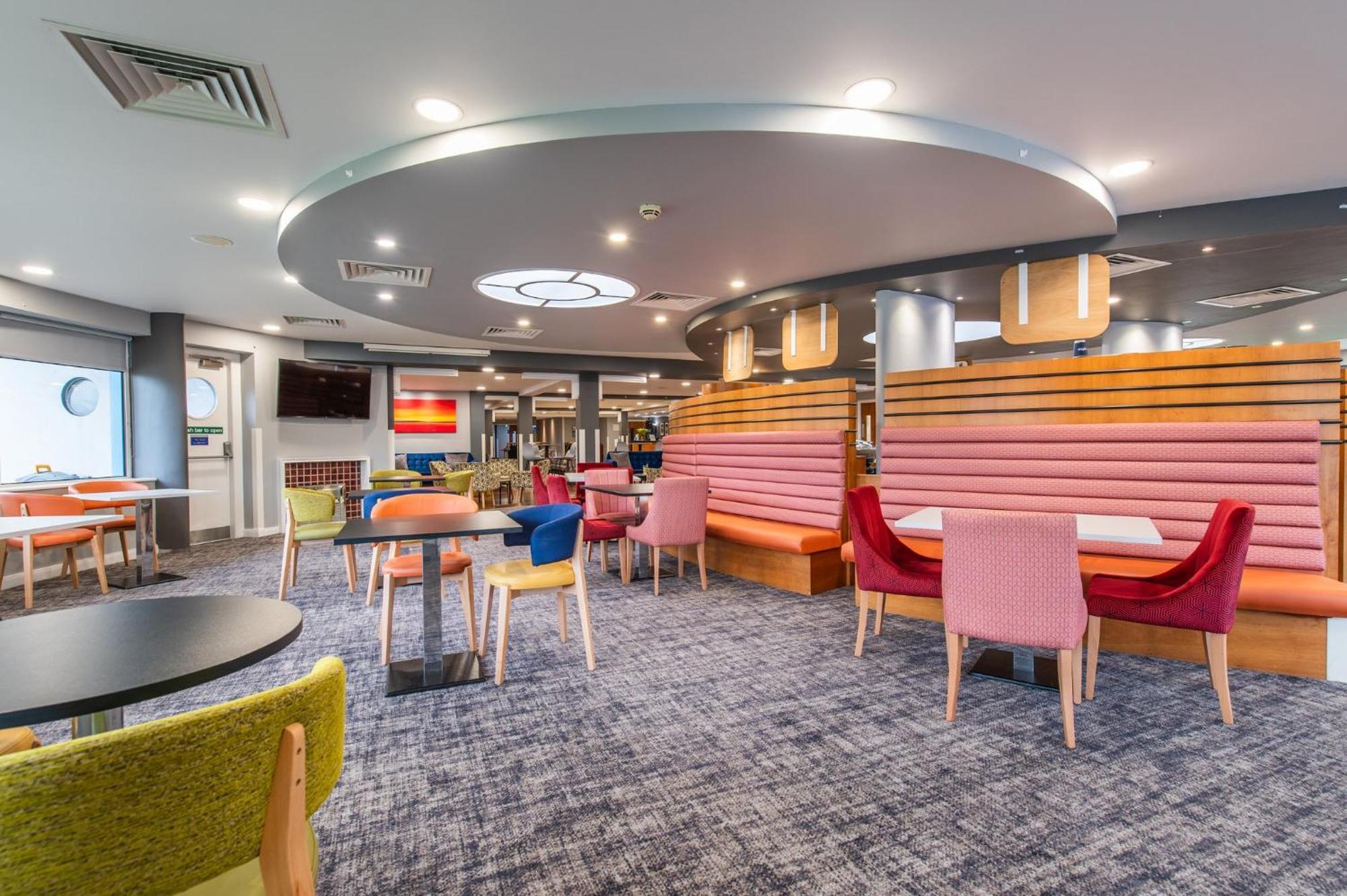 Holiday Inn Express Ramsgate - Minster By Ihg Exterior photo