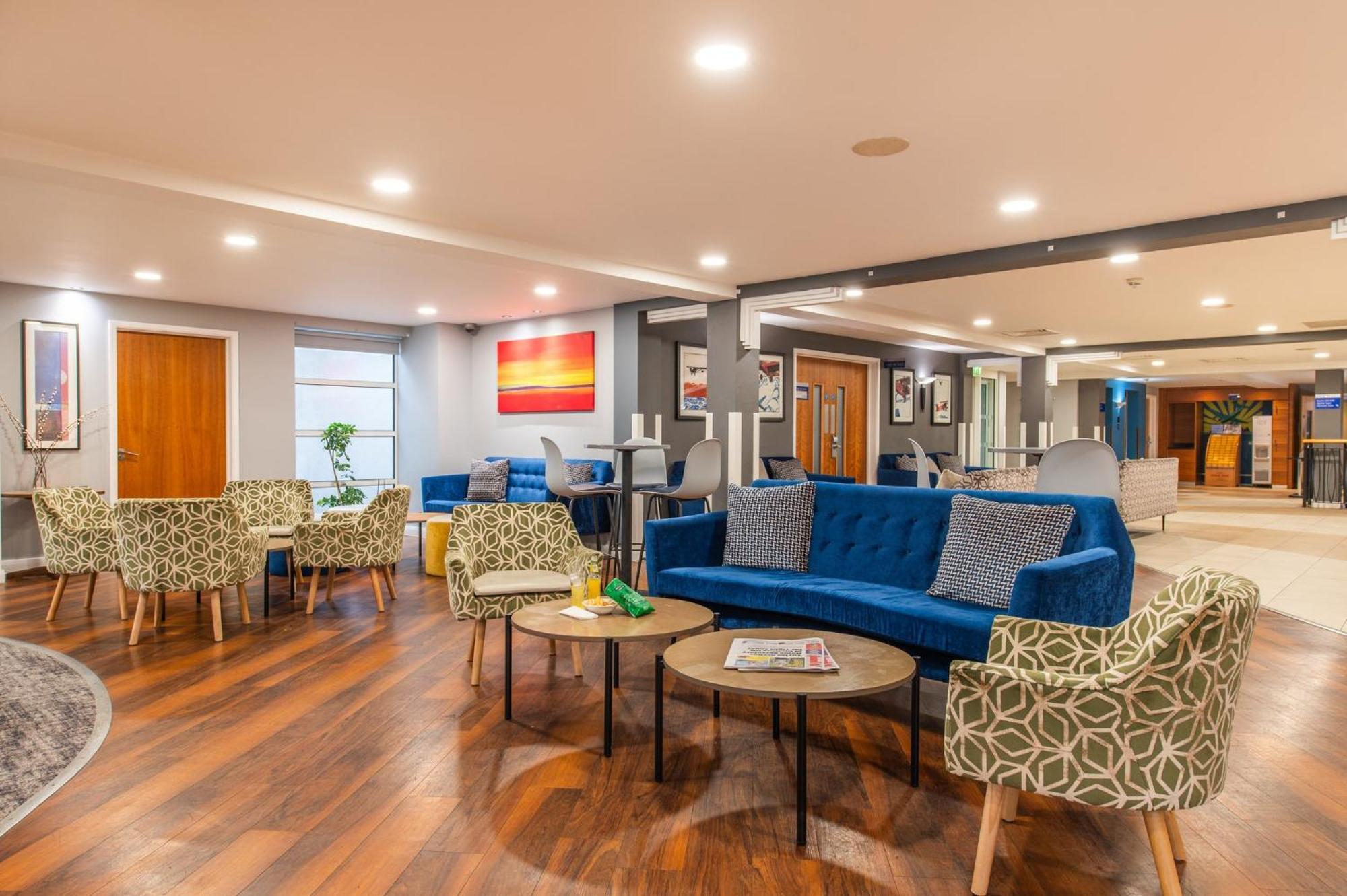 Holiday Inn Express Ramsgate - Minster By Ihg Exterior photo