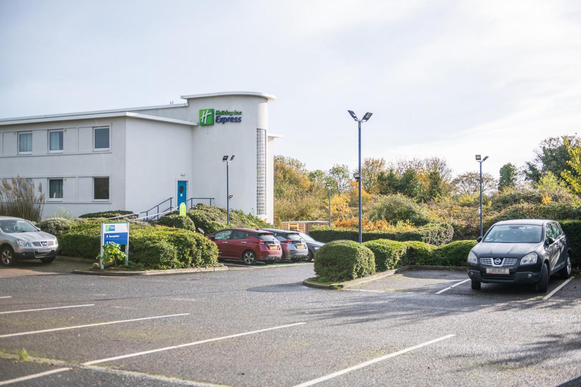 Holiday Inn Express Ramsgate - Minster By Ihg Exterior photo